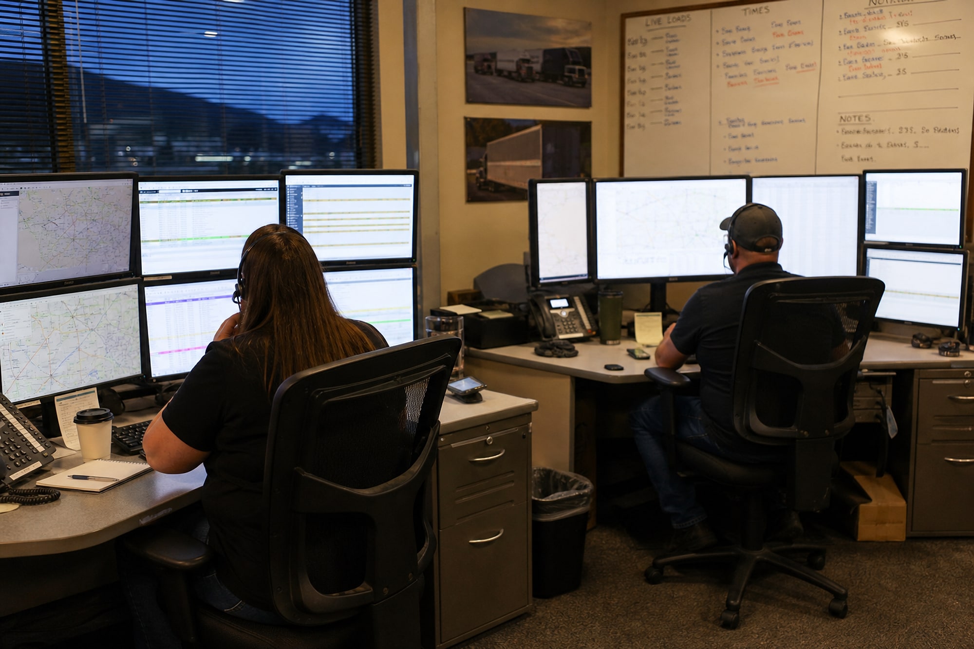 Prime Star dispatchers working live load boards and route maps